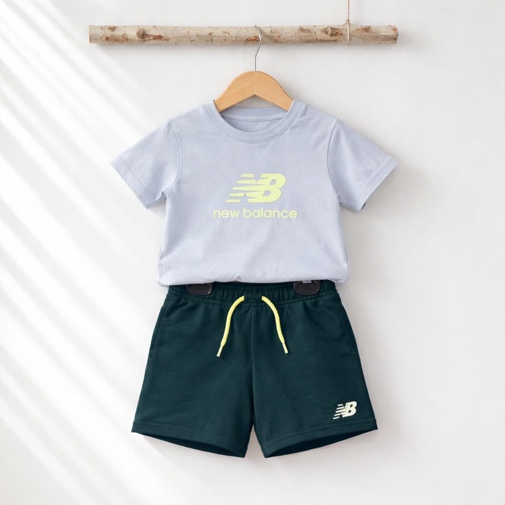 COMPLETO NEW BALANCE STACKED LOGO INFANT