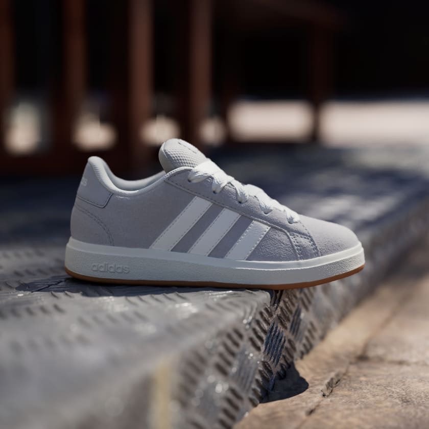 Scarpa Adidas GRANDCOURT 00S