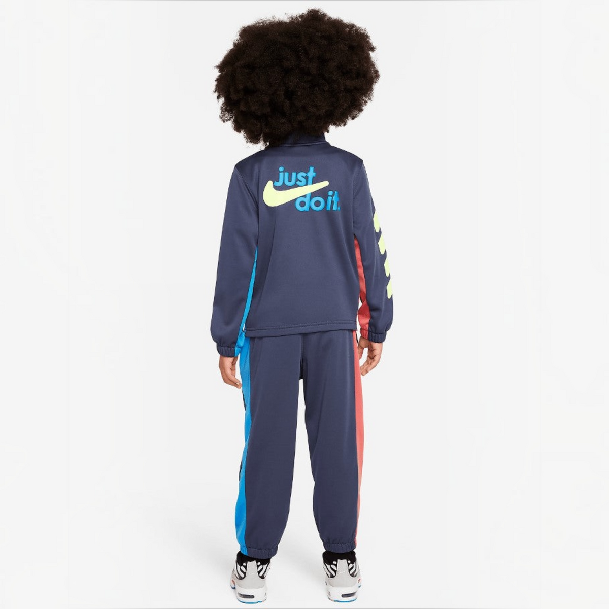 TUTA NIKE COLOR BLOCKED