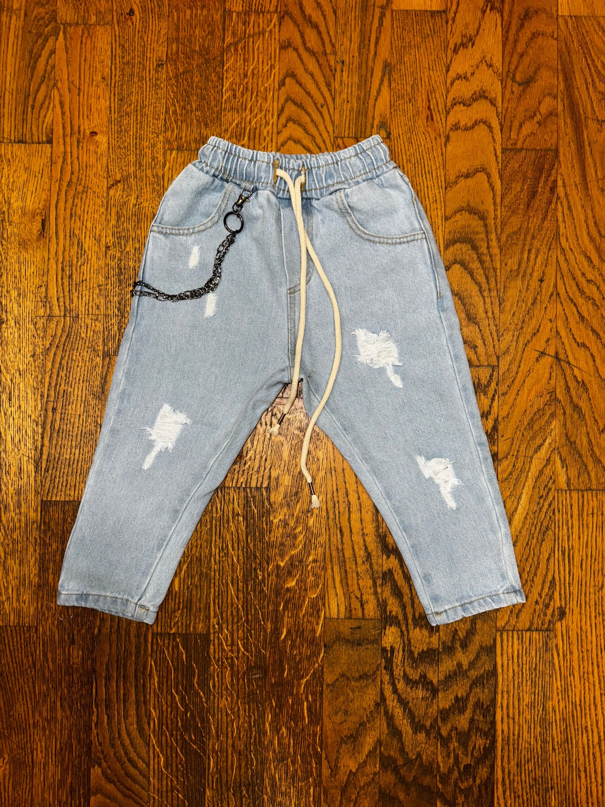 Jeans con elastico in vita