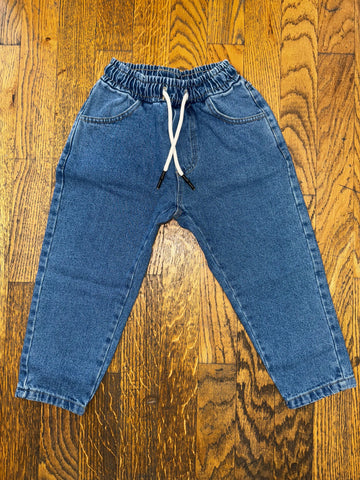 Jeans con elastico in vita