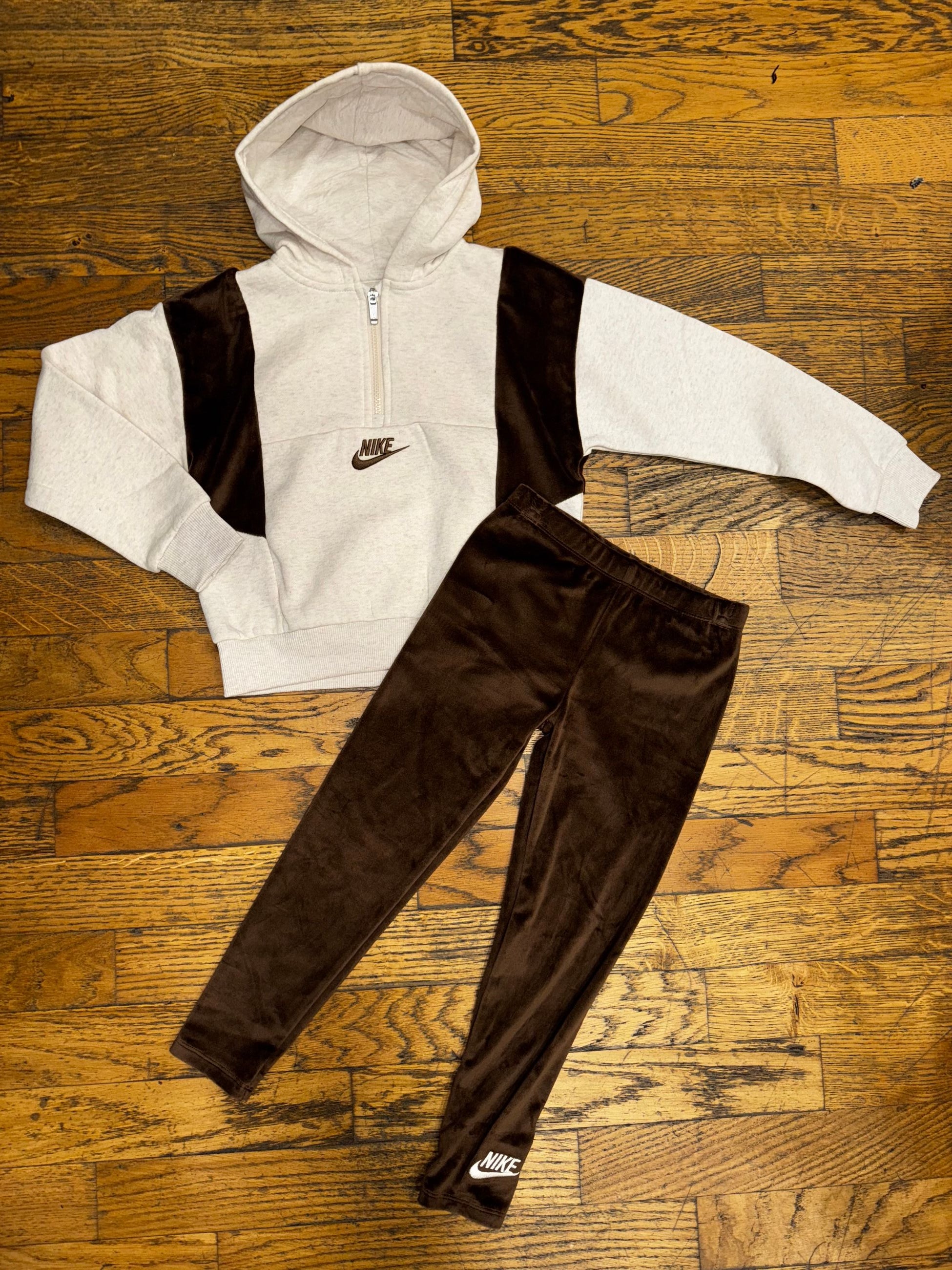 Completo NIKE HOME SWOOSH GIRLS