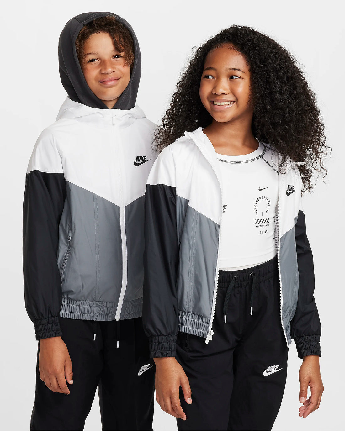 GIUBBINO NIKE WINDRUNNER SPORTSWEAR